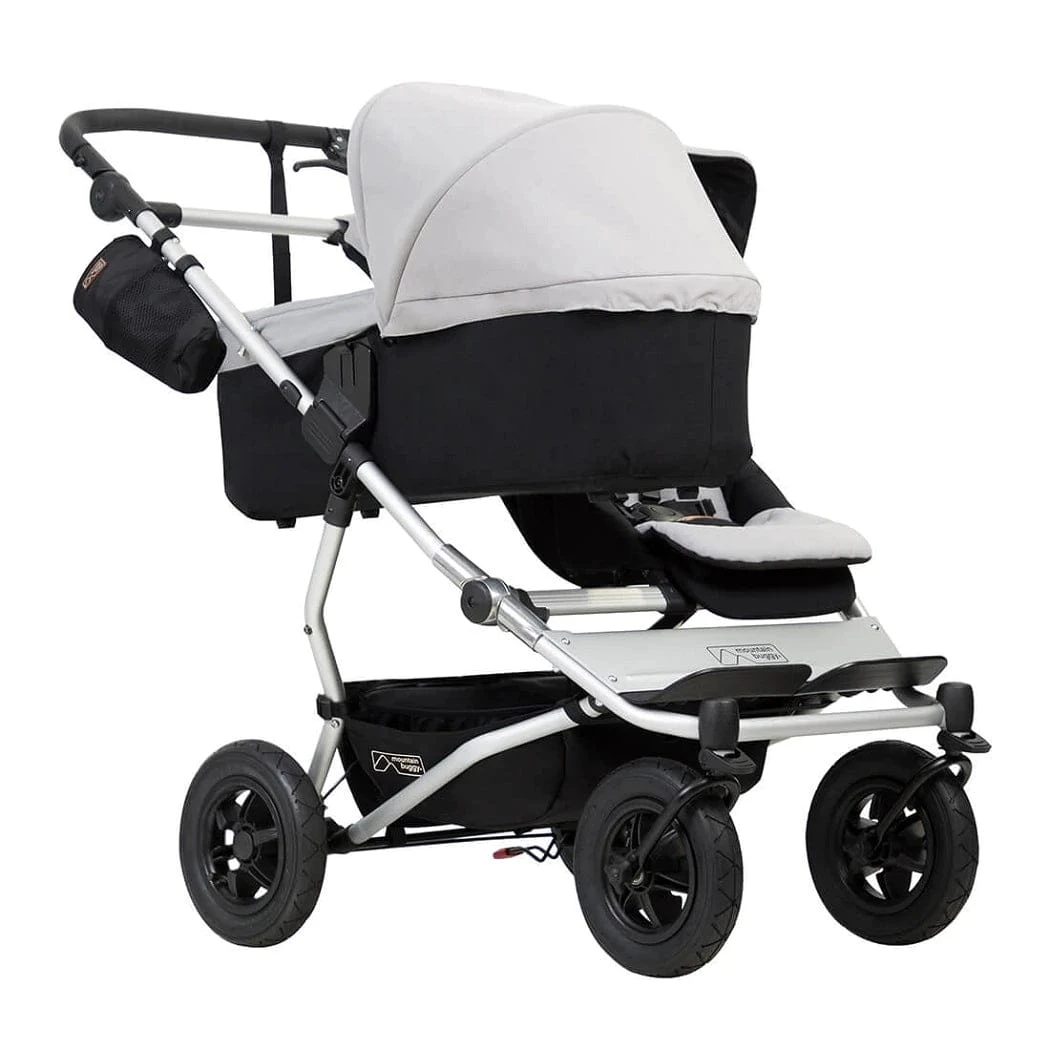 Mountain Buggy Duet With Carrycot Plus - Silver 4 Mountain Buggy Duet With Carrycot Plus - Silver - Image 2