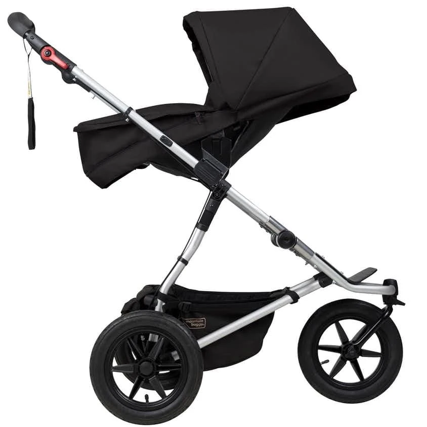 Mountain Buggy Urban Jungle And Carrycot Plus - Black 6 Mountain Buggy Urban Jungle And Carrycot Plus - Black - Image 4