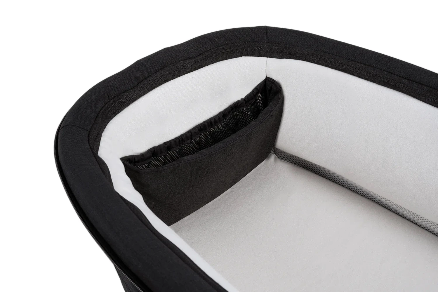 Nuna TRIV Next Generation Pipa Bundle - Caviar 18 Nuna TRIV Next Generation Pipa Bundle - Caviar - Image 16