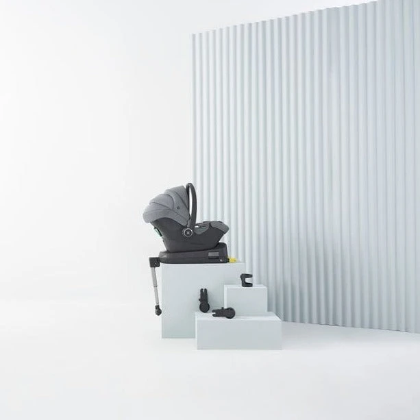 Silver Cross Dune Dream I-Size Travel Pack - Glacier 3 Silver Cross Dune Dream I-Size Travel Pack - Glacier