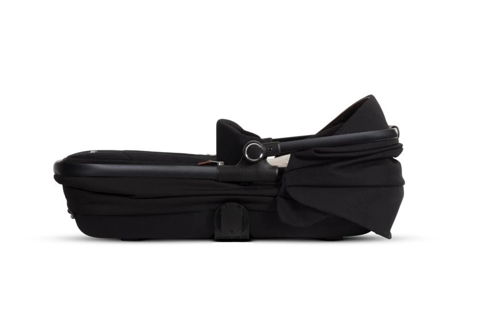 Silver Cross Reef With First Bed Folding Carrycot And Fashion Pack - Orbit 8 Silver Cross Reef With First Bed Folding Carrycot And Fashion Pack - Orbit - Image 6